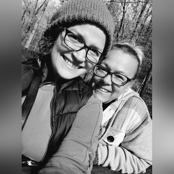 Meet your Posher, Alicia - Picture 4 of 4